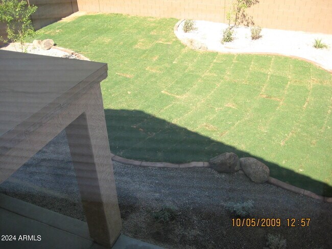 Foto del edificio - 6916 W Darrel Rd