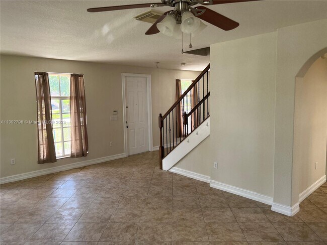 Foto del edificio - 14008 SW 274th Terrace