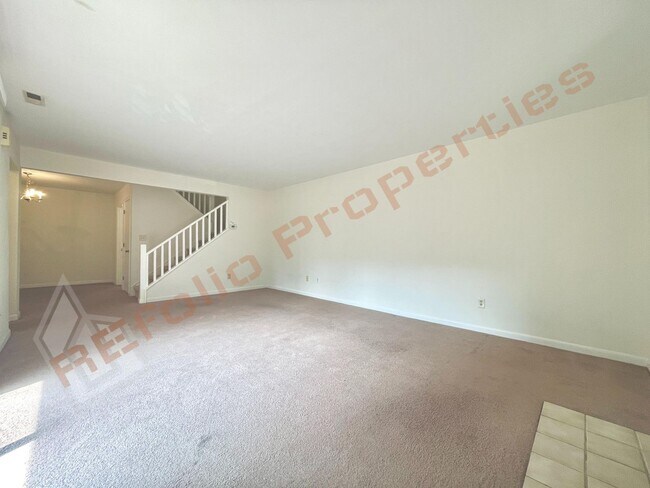 Foto del edificio - 143 Brookberry Cir