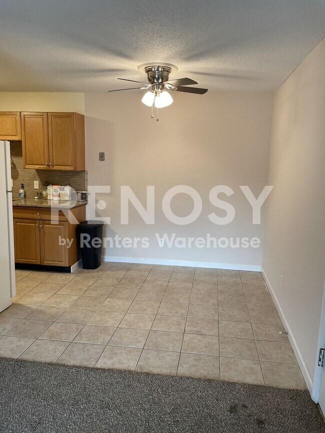 Foto del edificio - Two bed two bath condo unit in the heart of Saint Charles