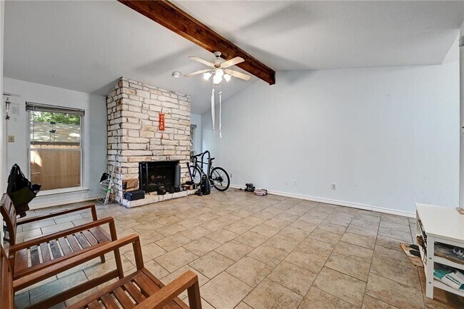 Building Photo - 5107 Leralynn St