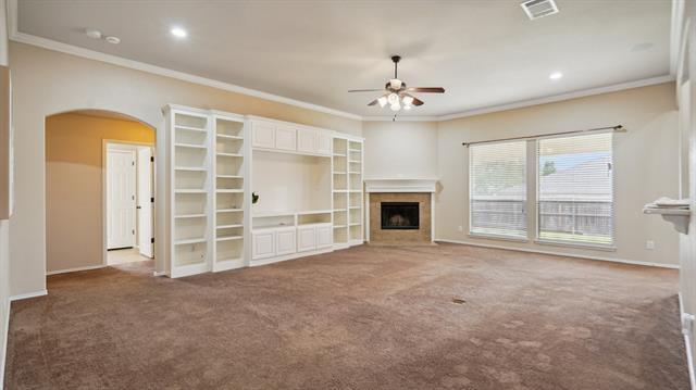 Building Photo - 613 W Sheila Cir