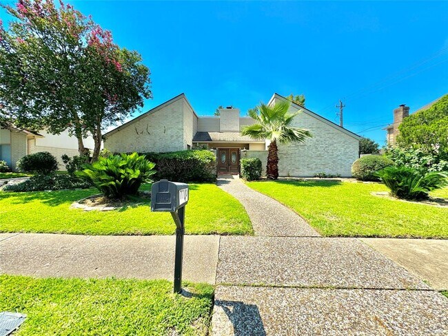 Building Photo - 7743 Portal Dr