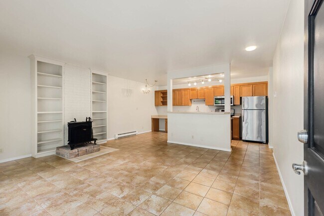 Foto del edificio - 970 100th Ave NE