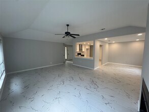 Building Photo - 2218 S Ferrisburg Ct