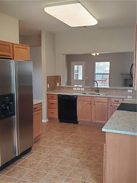 Foto del edificio - 328 King Elder Ln
