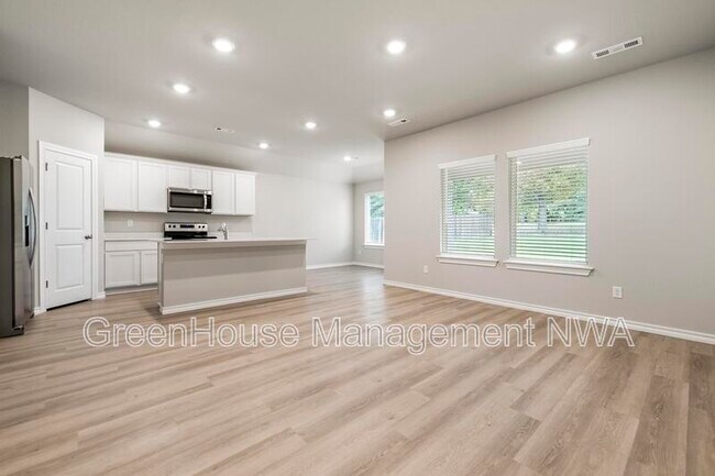 Foto del edificio - 2401 N Heritage Ranch Dr