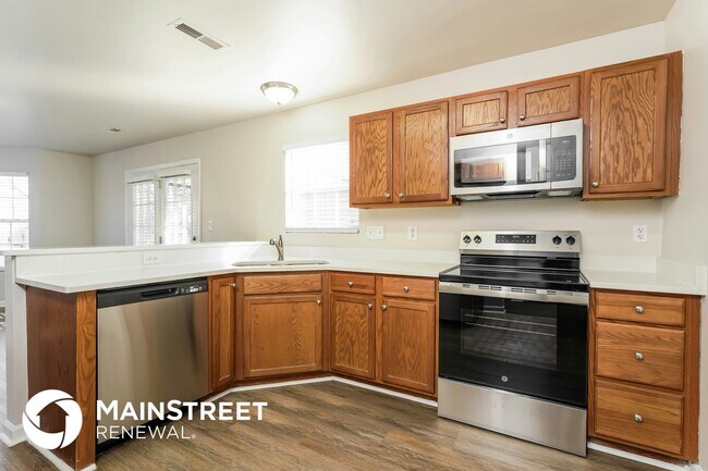 Foto del edificio - 2115 Gramercy Park Dr