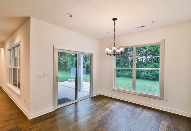 Foto del edificio - 1222 Warrior Ln