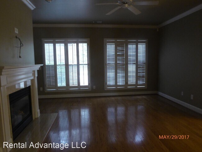 Foto del edificio - 4 br, 3 bath House - 4129 Alston Ln
