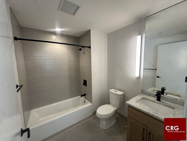 Foto del edificio - 83-84 Gardner St. Unit U105