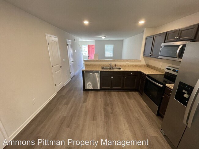 Foto del edificio - 2 br, 2.5 bath House - 2006 Wiggins Village