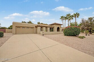 Building Photo - 8430 N 80th Pl