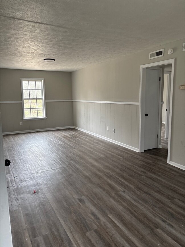 Building Photo - 48 W Cooper St