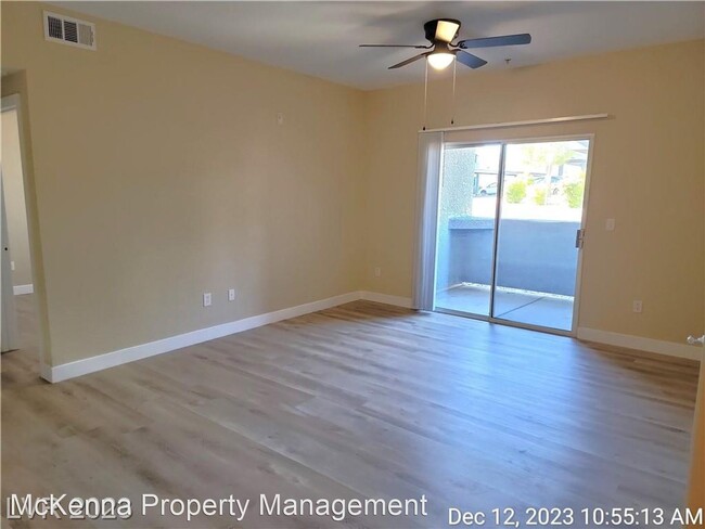 Building Photo - 1 br, 1 bath House - 6955 N Durango Dr #10...