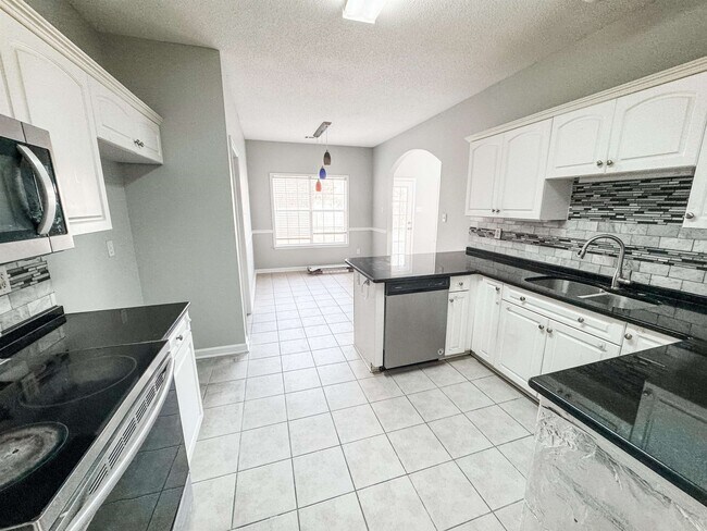 Foto del edificio - 9288 S Fairmont Cir