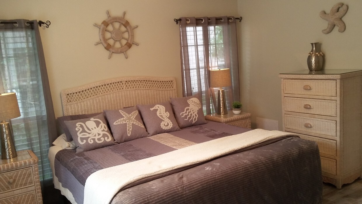 Foto principal - 1489 Marshview Ct