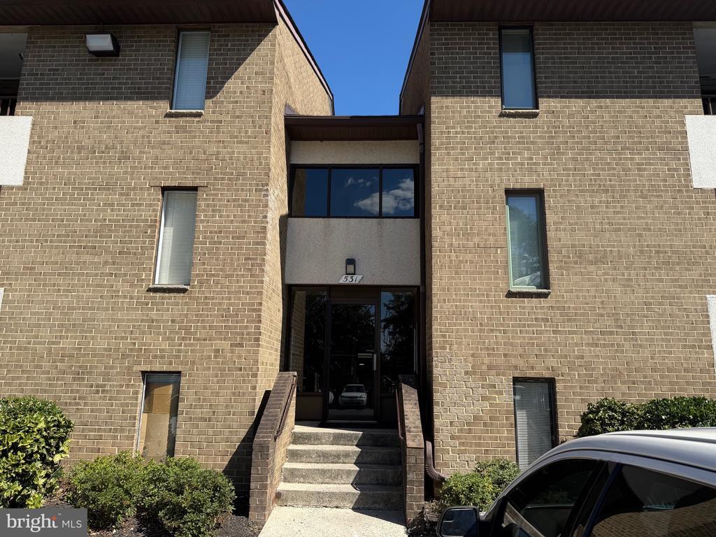 Primary Photo - 531 Florida Ave