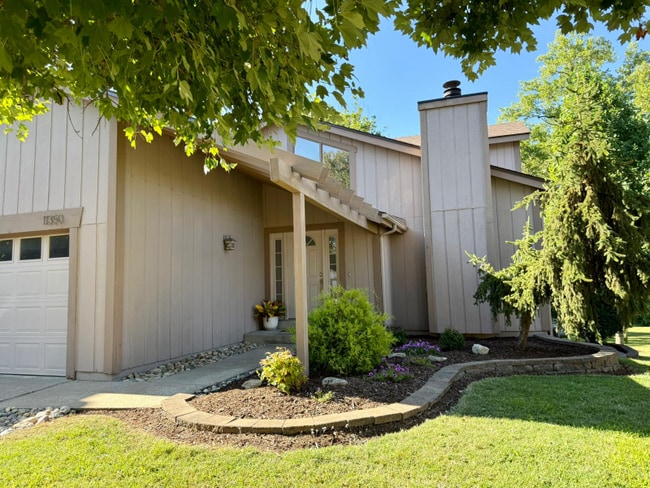 Foto del edificio - 11350 Meadowside Dr