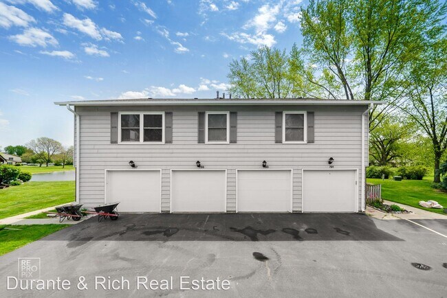 Building Photo - 793 Pahl Rd