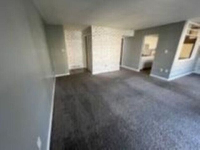 Foto del edificio - 522 Wilson Bridge Dr