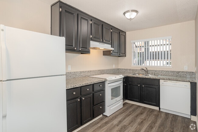 Interior Photo - College Grove Apartments