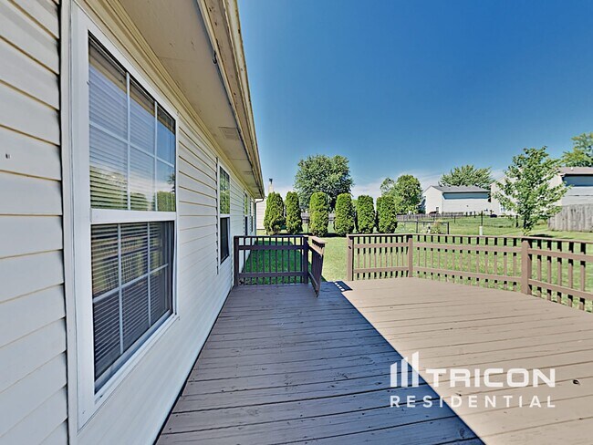 Building Photo - 17903 Captiva Way