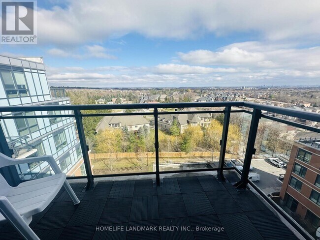 Photo du bâtiment - 11611 Yonge St