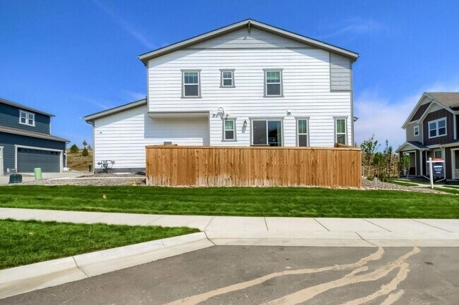 Building Photo - 14042 Rock Daisy St