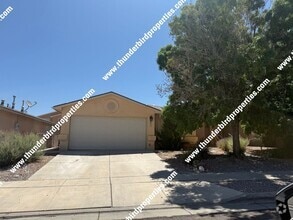 Building Photo - 6628 Ventana Hills Rd NW