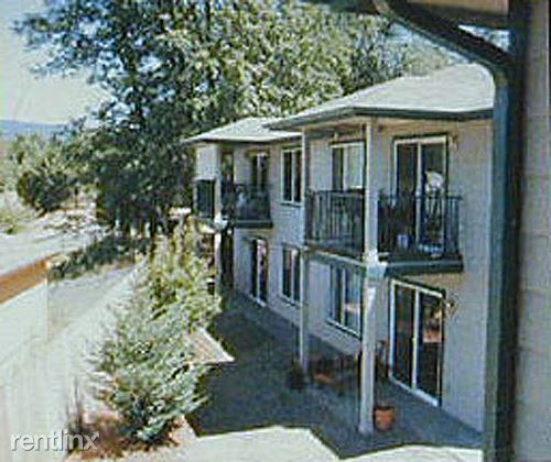 Primary Photo - 500 Indian Trail Ct
