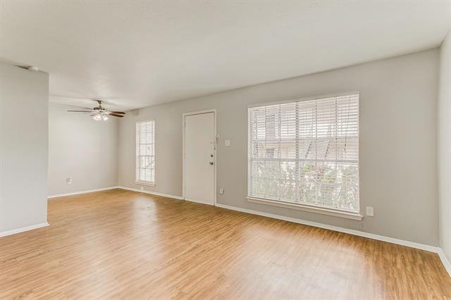 Building Photo - 2200 W Lowden St