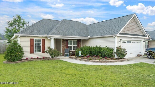 Building Photo - 303 Kingston Rd