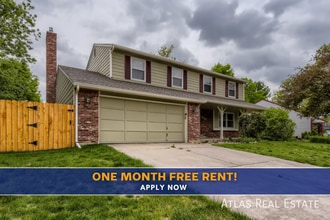 Building Photo - 1719 Hotchkiss Dr