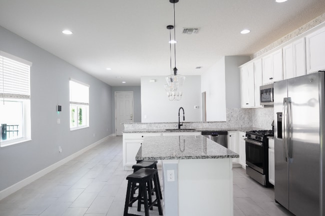 Building Photo - 6126 Voyagers Pl