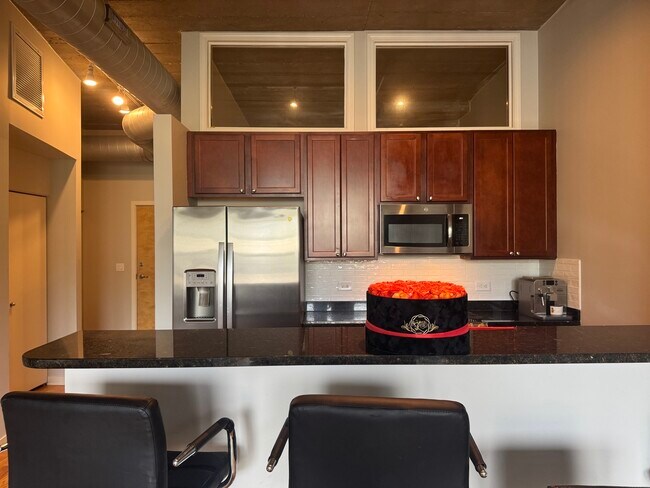 Foto del edificio - 1111 W 15th St