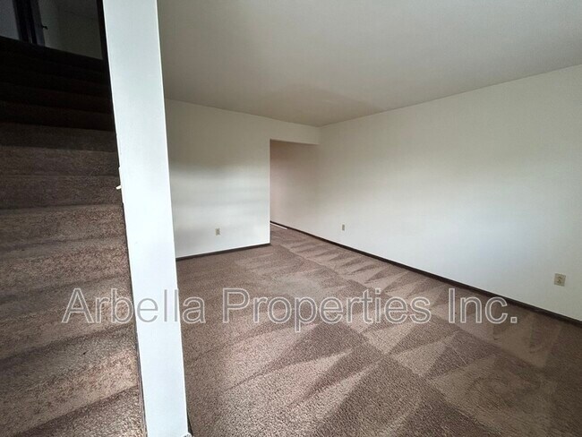 Foto del edificio - 499 Nicholas St SE