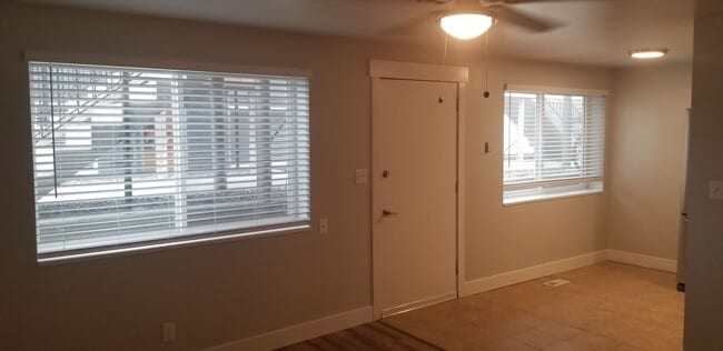 Photo - 1 Bedroom Apartment Available February 1st