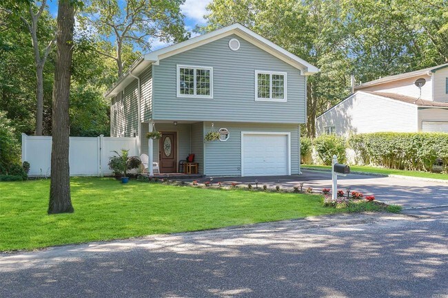 Building Photo - 46 Patchogue Ave