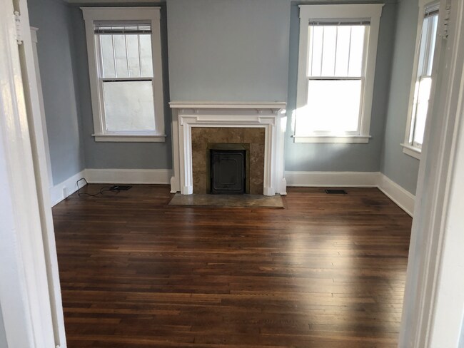 Foto del edificio - 532 E Park Ave