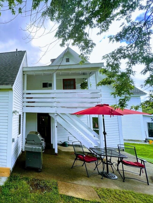 648 S Stark Hwy, Weare, NH 03281 House Rental in Weare, NH