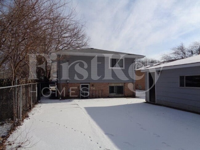 Building Photo - 14812 Ellis Ave