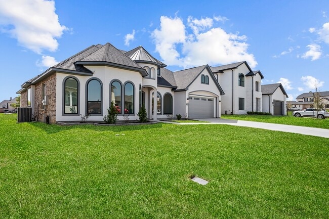 Building Photo - 12587 St Ann Ct