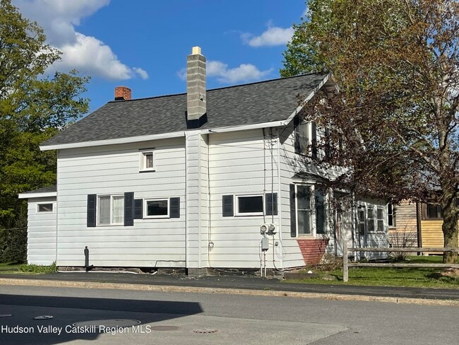 Building Photo - 7734-723a NY-23A