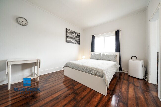Foto del edificio - 1420 Flower St