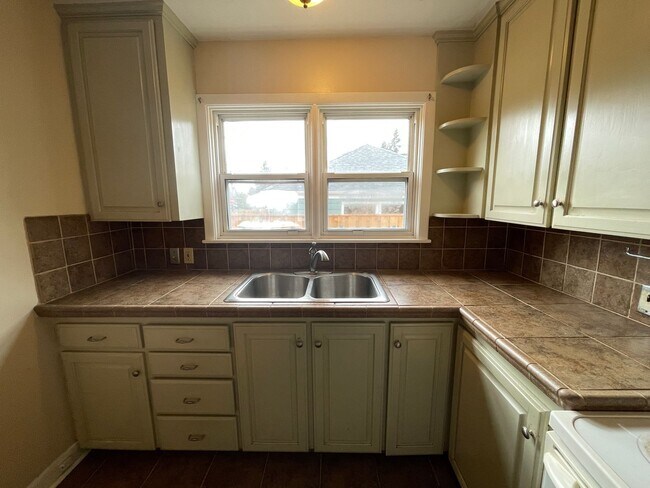 Foto del edificio - Special = $600 off the first full month's ...