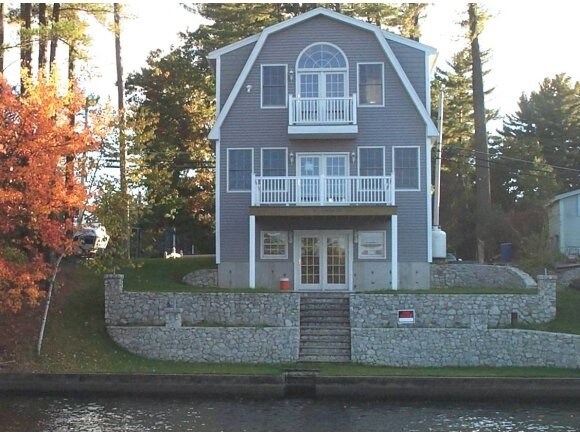 Primary Photo - 35 Shore Dr