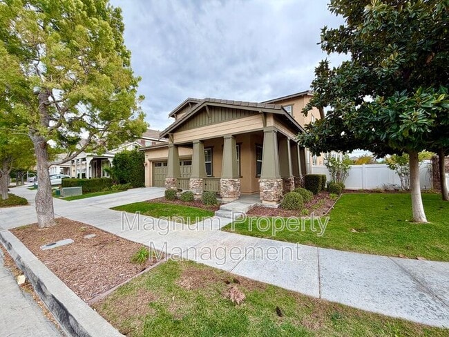 Foto del edificio - 40382 Corrigan Pl