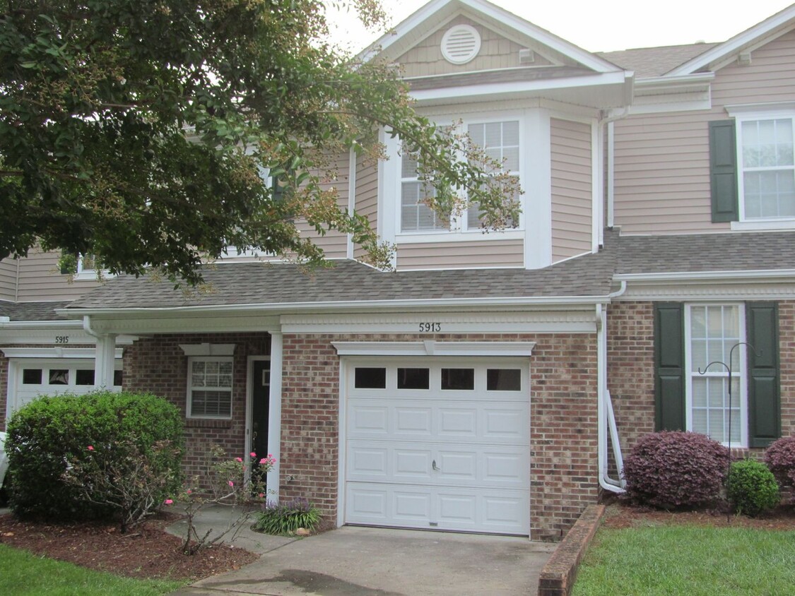 Primary Photo - West Winston-Salem Close to Lewisville