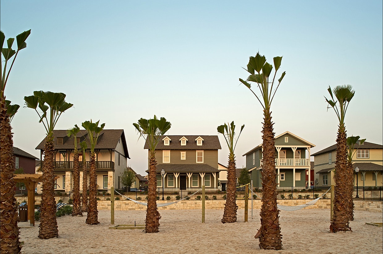 Primary Photo - The Cottages of College Station